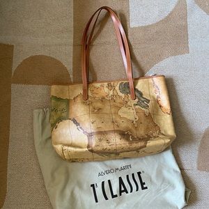Alviero Martini Neverful Map Print Shopping Bag